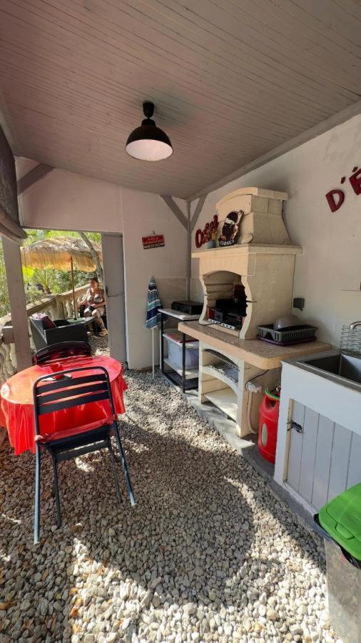 Homestay Independante Climatisee, Cuisine D'ete, Piscine *